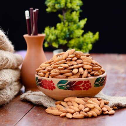 American Almonds 1Kg (امریکن بادام گری) – Premium Quality